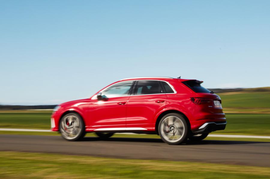  Audi RS Q3 2020 года  (AU) (фото 7 из 31)
